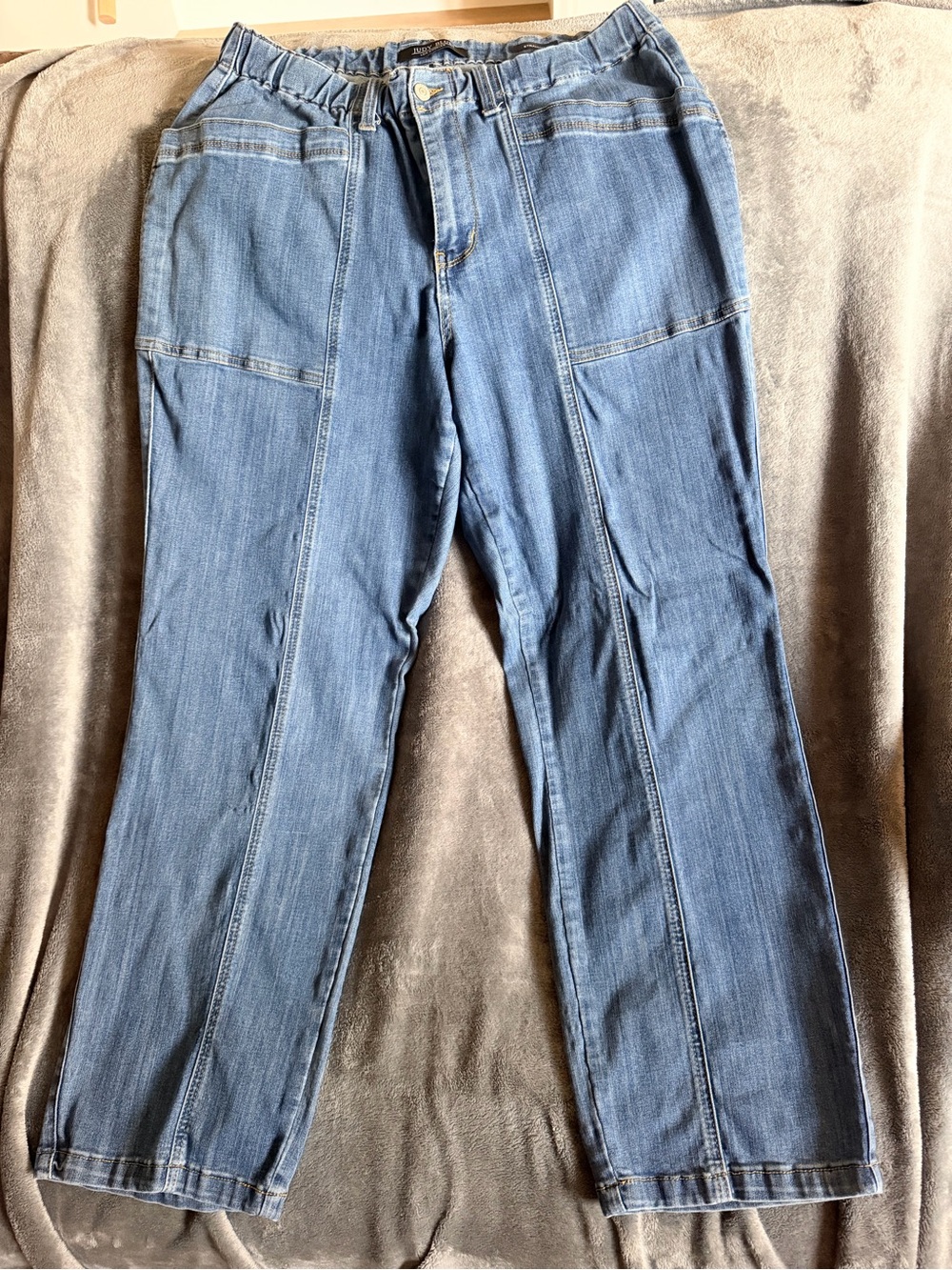 Judy Blue Pull On Straight Leg Jeans 14W Medium Blue Stretch Denim